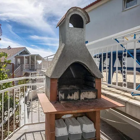 Amazing In With Kitchenette Apartman Crikvenica