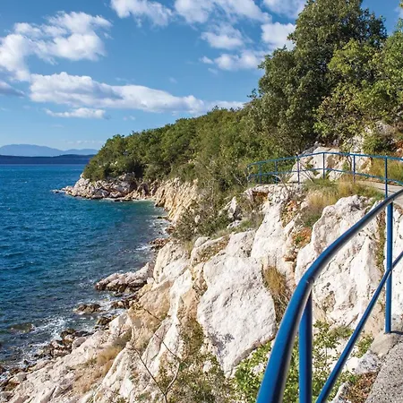 公寓 Gorgeous In 茨里克韦尼察