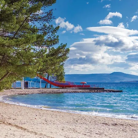 公寓 Gorgeous In 茨里克韦尼察