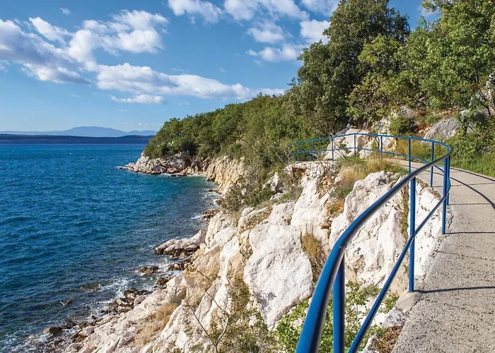 Apartment Gorgeous In Crikvenica